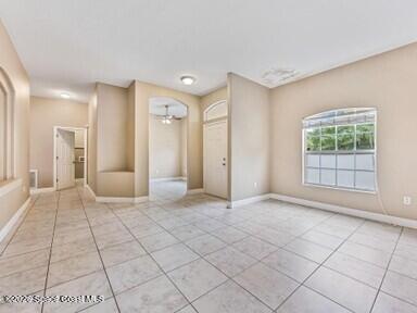 Foto del edificio - 1767 Delaware St NW