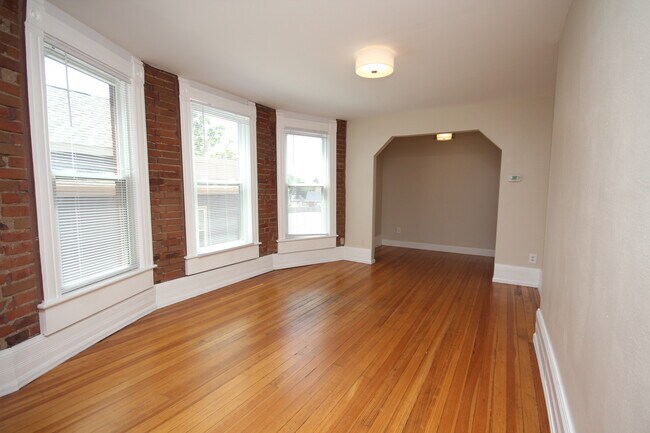 Foto del edificio - 3064 N Speer Blvd