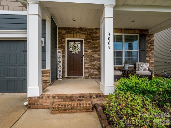 Foto del edificio - 3009 Lydney Cir