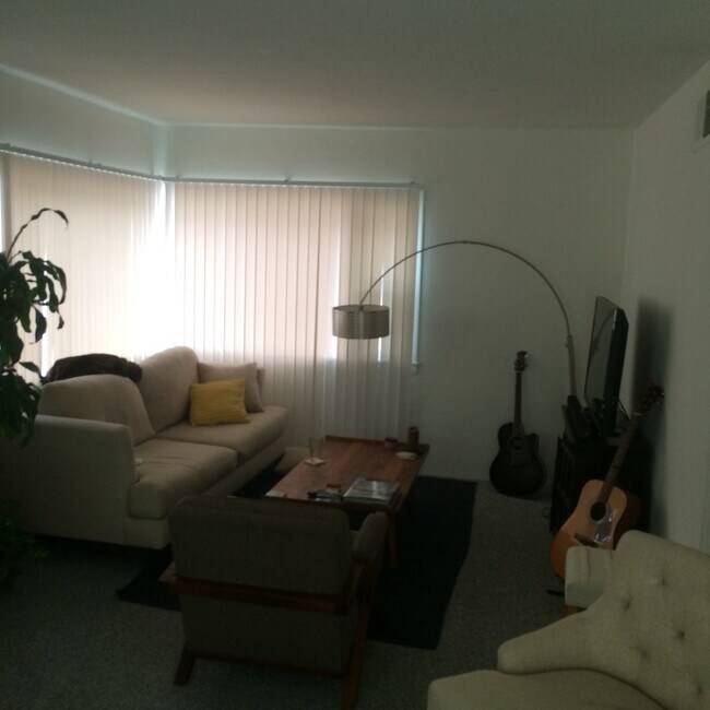 Foto del edificio - 211 39th St