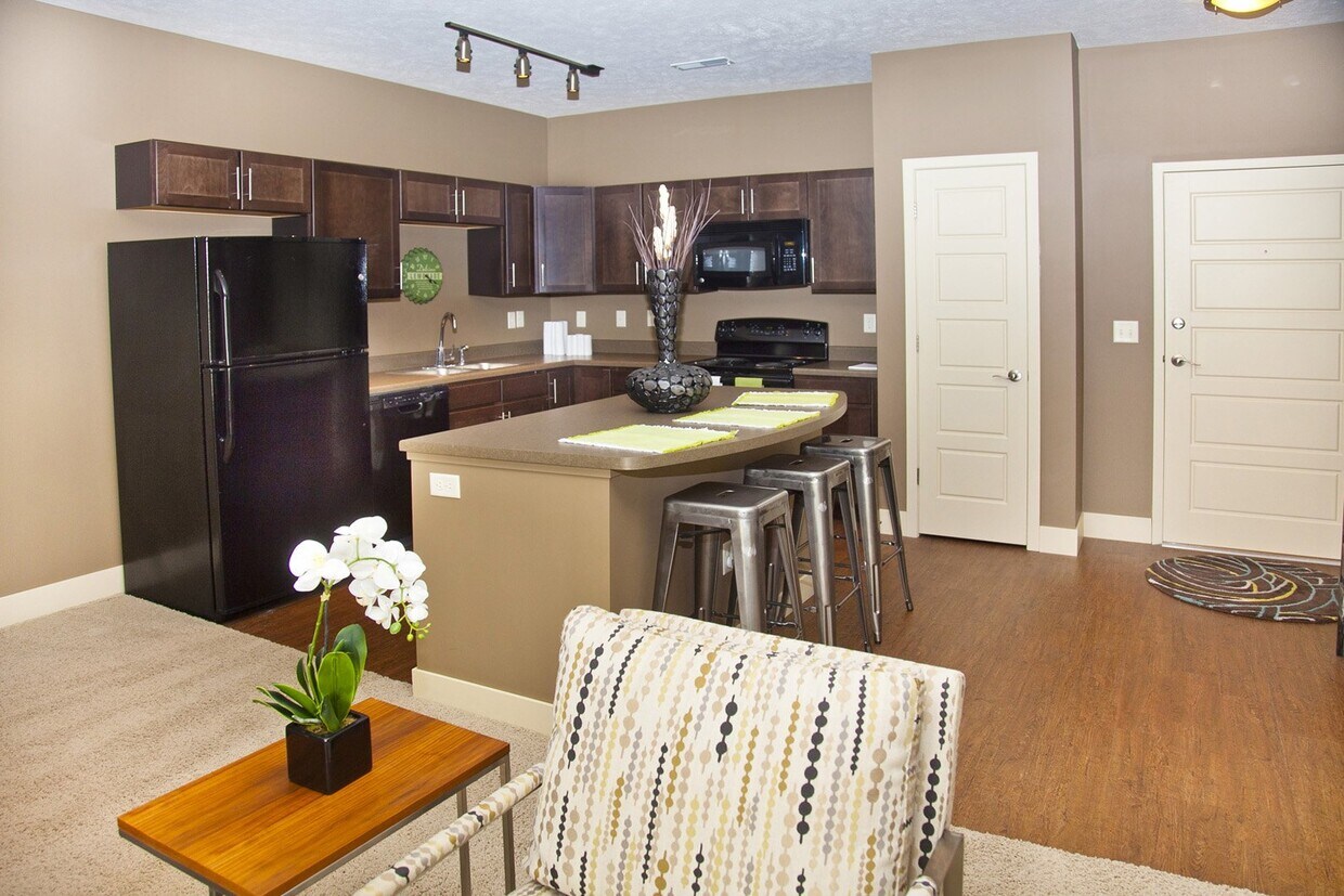 The Sterling Apartments at Grand Island Apartments in Grand Island, NE