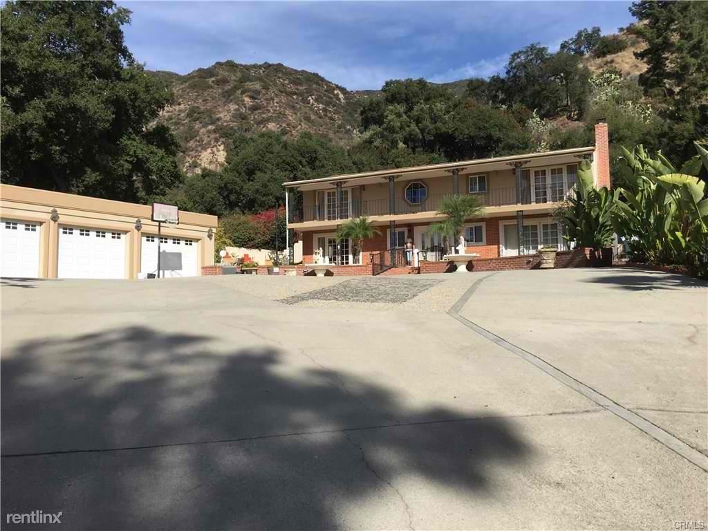 Primary Photo - 1675 Hastings Ranch Dr