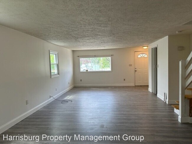 Foto del edificio - 3 br, 1.5 bath House - 201 N Duke St