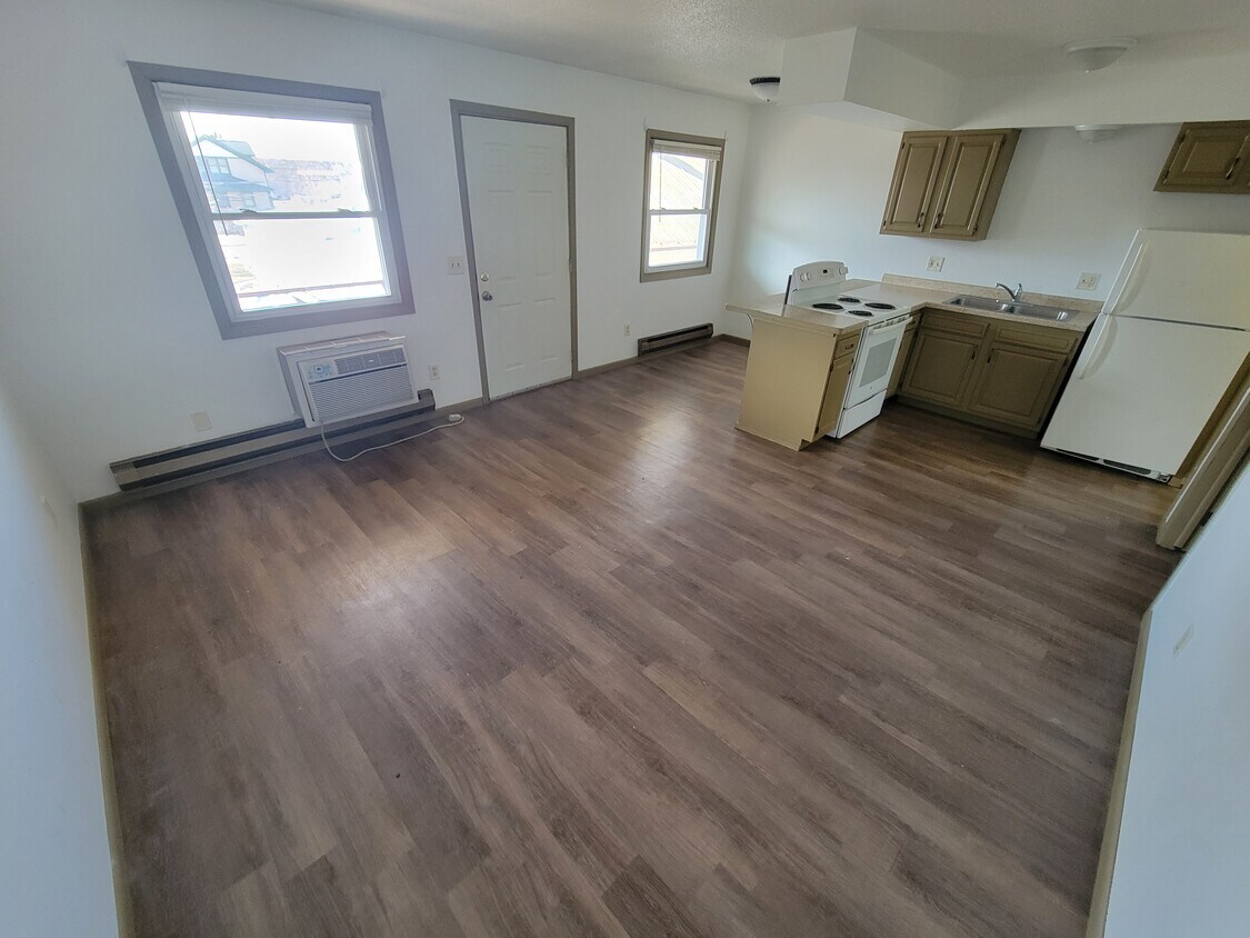 1615 10th St S Unit 5, La Crosse, WI 54601 1615 10th St S La Crosse, WI Apartments for Rent