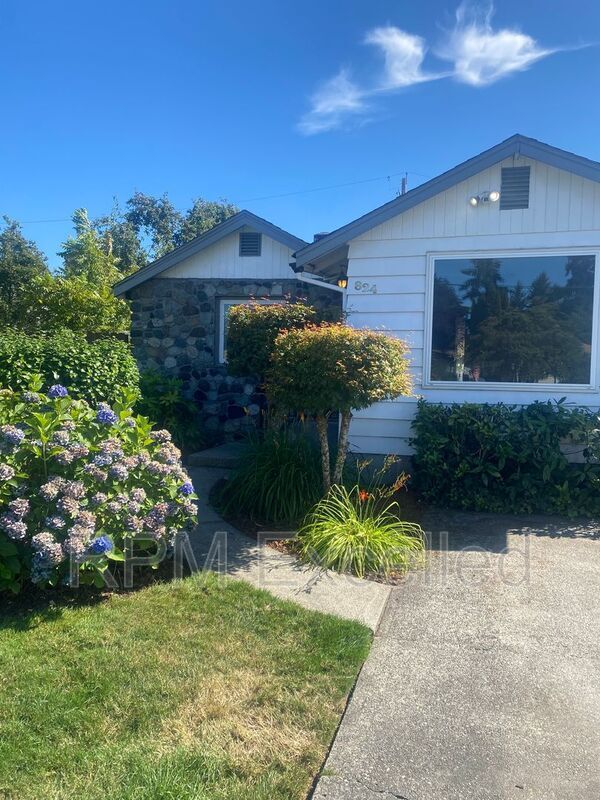 Foto del edificio - 824 6th St SE
