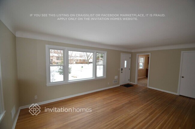 Foto del edificio - 7228 Harriet Ave