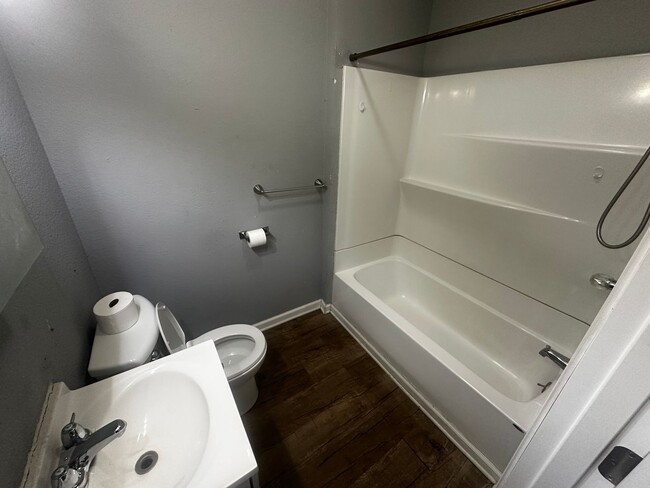 Foto del edificio - 6229 Sherman St