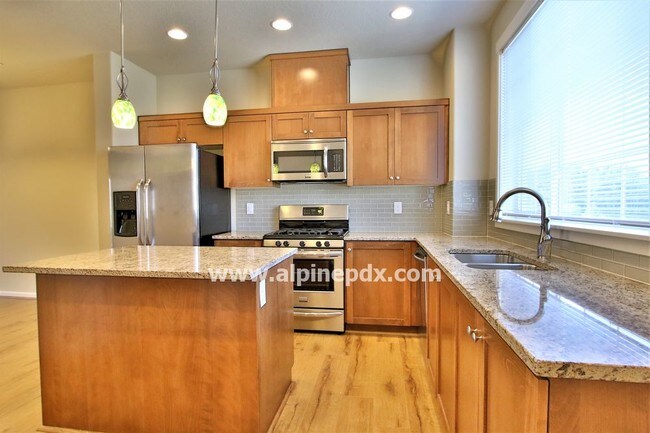 Building Photo - 13306 SW Aubergine Terrace