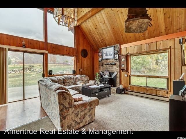 Foto del edificio - 560 S Highland Dr