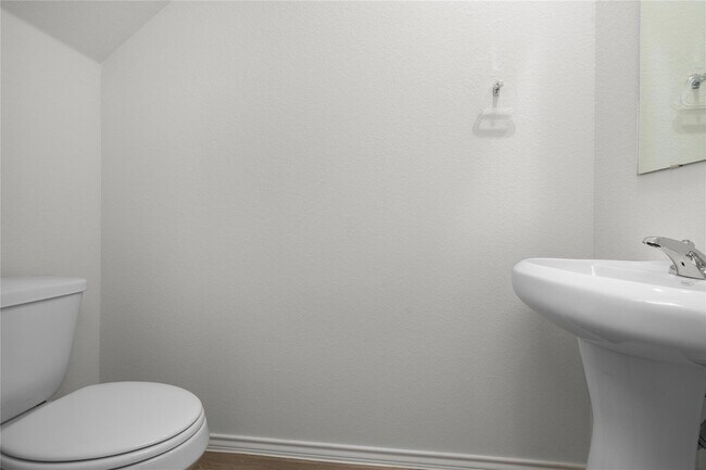 Foto del edificio - 131 Kendall Ln