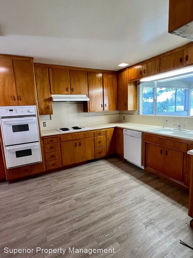 Foto del edificio - 2 br, 2.5 bath House - 1465 Shannon St.