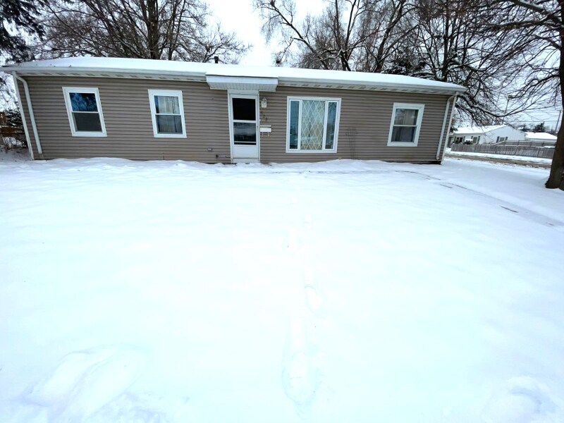 Photo - 622 Murphy Dr (Romeoville, IL)