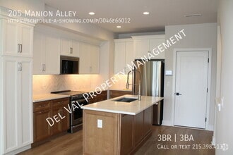 Building Photo - 205 Manion Aly