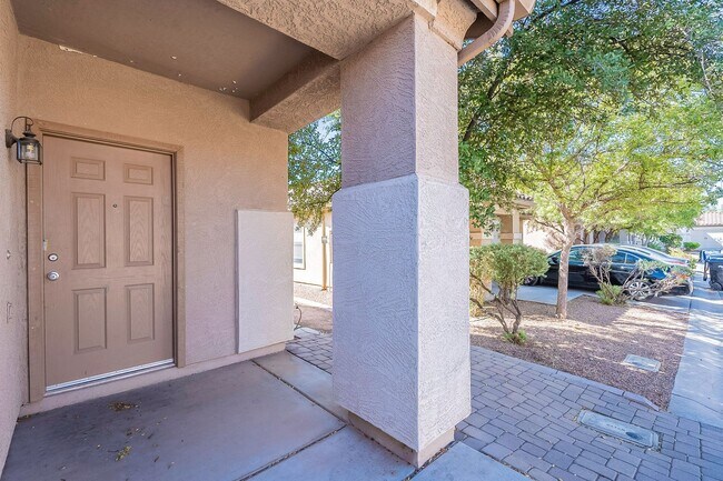 Foto del edificio - 3 Bedroom home for rent