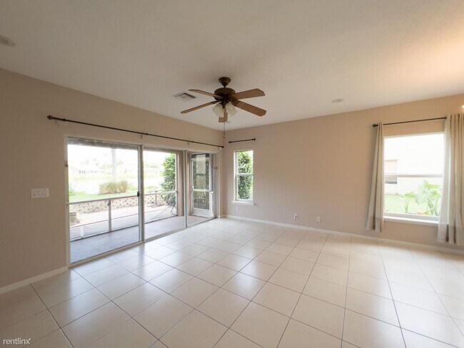 Foto del edificio - 3 br, 2.5 bath House - 7389 Smithbrooke Dr