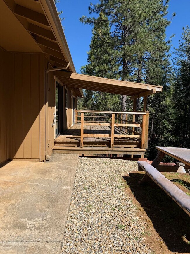 Foto del edificio - Pioneer Home