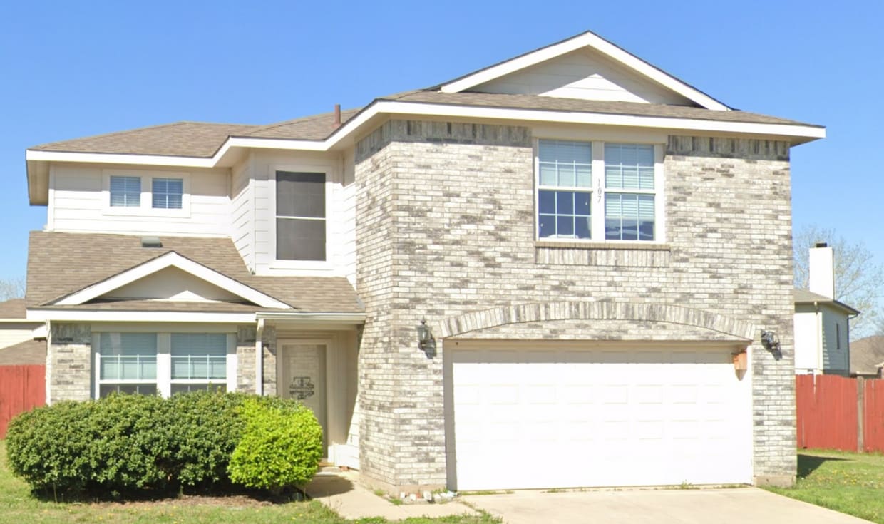 4 Bedroom/3 Bath - 4 Bedroom/3 Bath