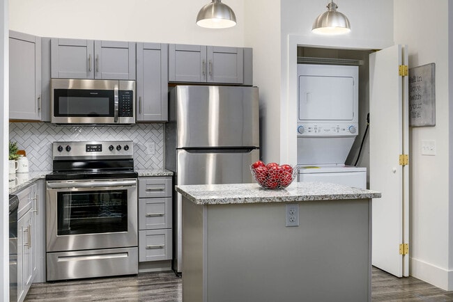 Photo - Aspen Heights Amherst Apartments