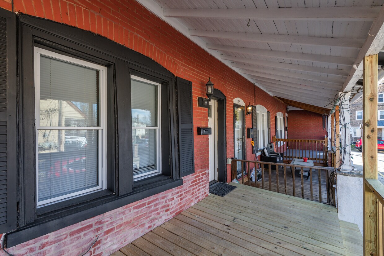 193 Water St, Ambler, PA 19002 Townhome Rentals in Ambler PA