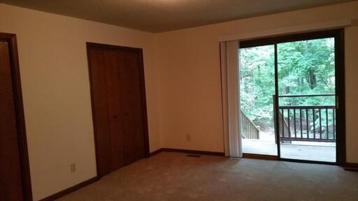 Building Photo - 912 Hearthridge Ct