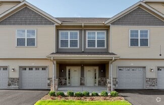 Building Photo - 2416 New Port Vista Dr