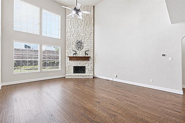 Foto del edificio - 357 Spring Meadow Dr