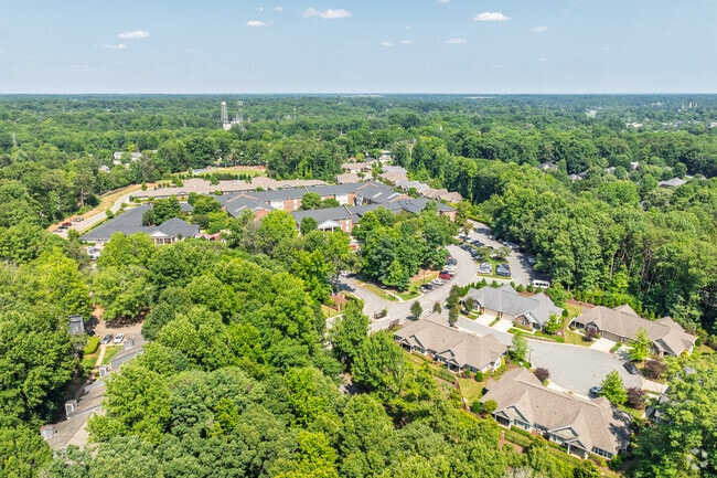 Aerial Photo - Abbotswood at Irving Park