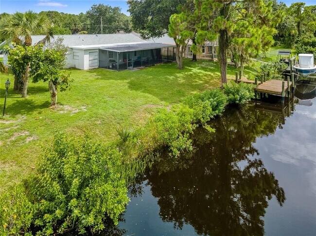 Building Photo - 297 Cheshire St