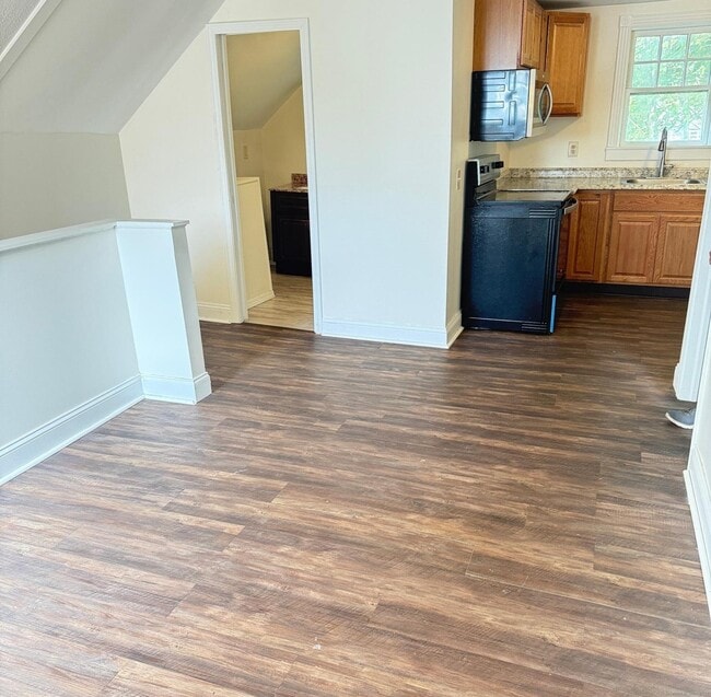 Foto del edificio - 23 Hayward Ave