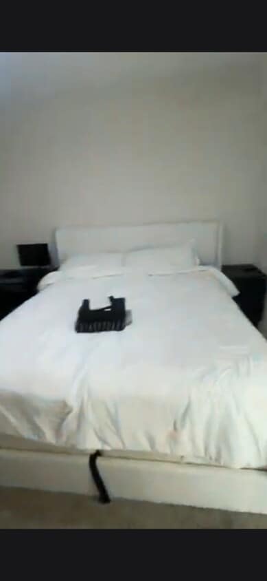 Foto del edificio - 8049 Ritz St