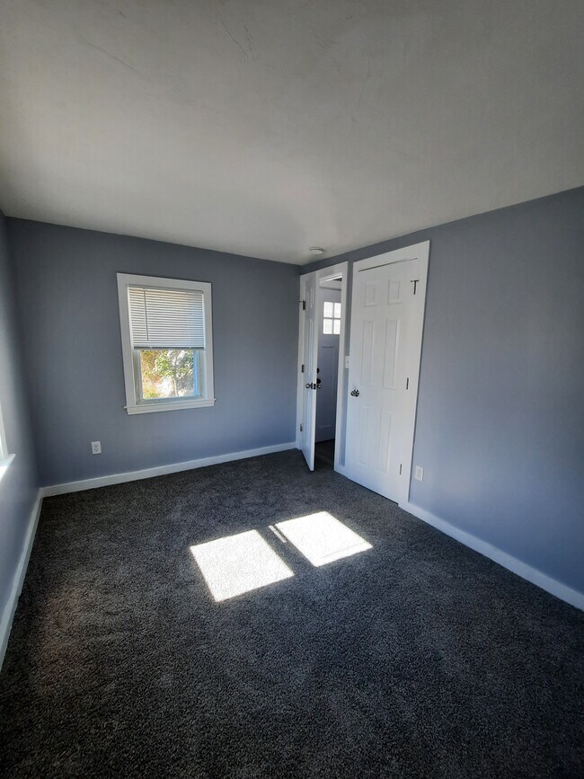 Foto del edificio - 8 Stoney Beach Rd