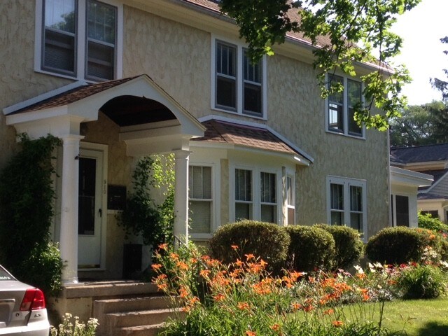 Vista a la calle - 910 Sheridan St