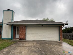 Building Photo - 3502 Plantation Cir