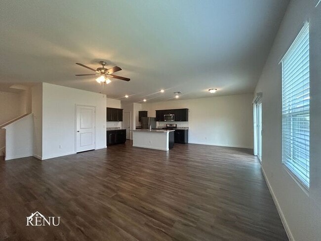 Foto del edificio - 5135 Firefly Hls