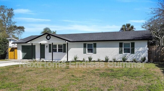 Building Photo - 2239 S Beach Pkwy