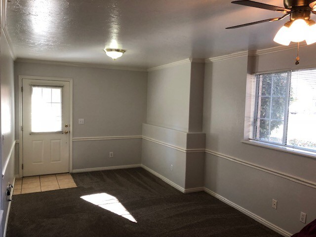 Sala de estar - 598 N 100 W