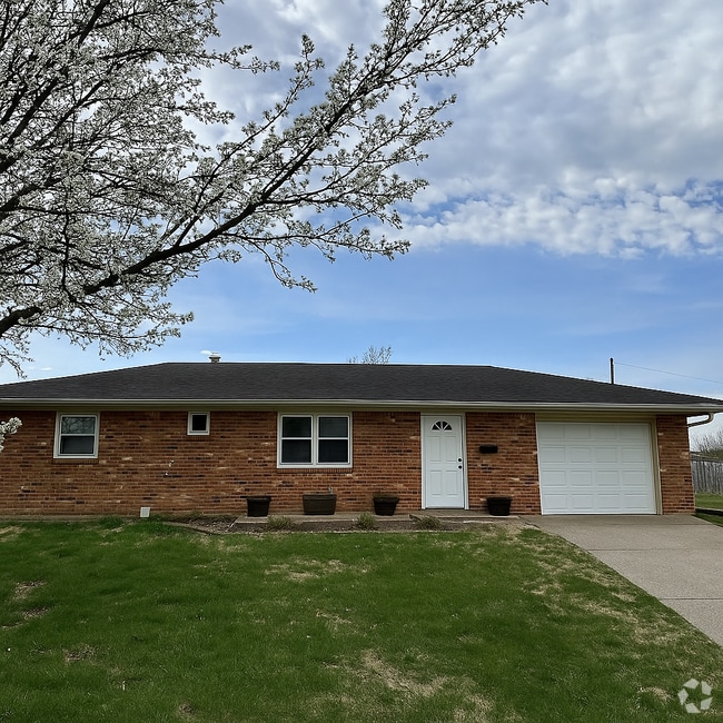Building Photo - 1620 Kathy Dr