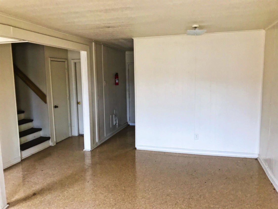 Foto principal - 944 Houck St
