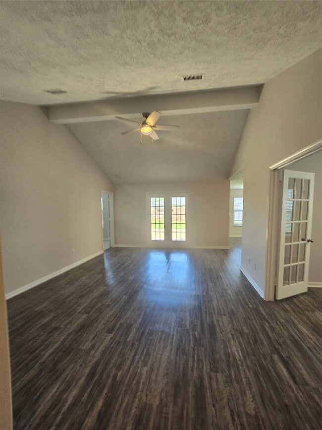Building Photo - 4615 Comal River Loop