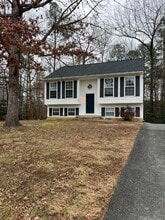 Building Photo - 8911 Leeds Ct