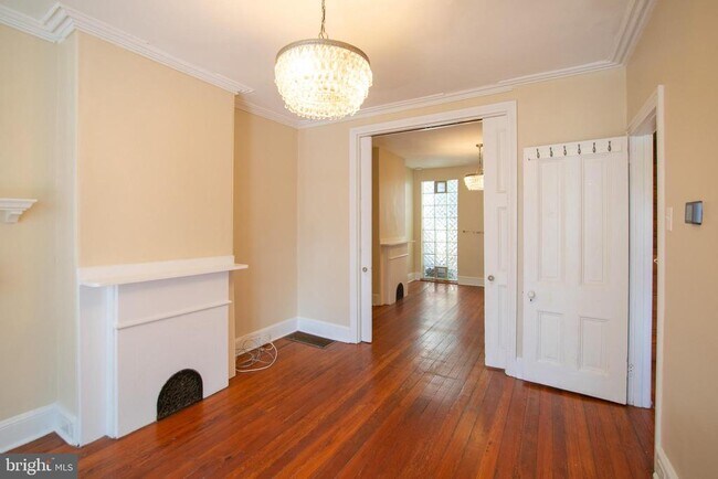 Foto del edificio - 2211 Bainbridge St