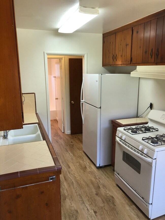 Foto del edificio - Apartment across the street from liberty s...