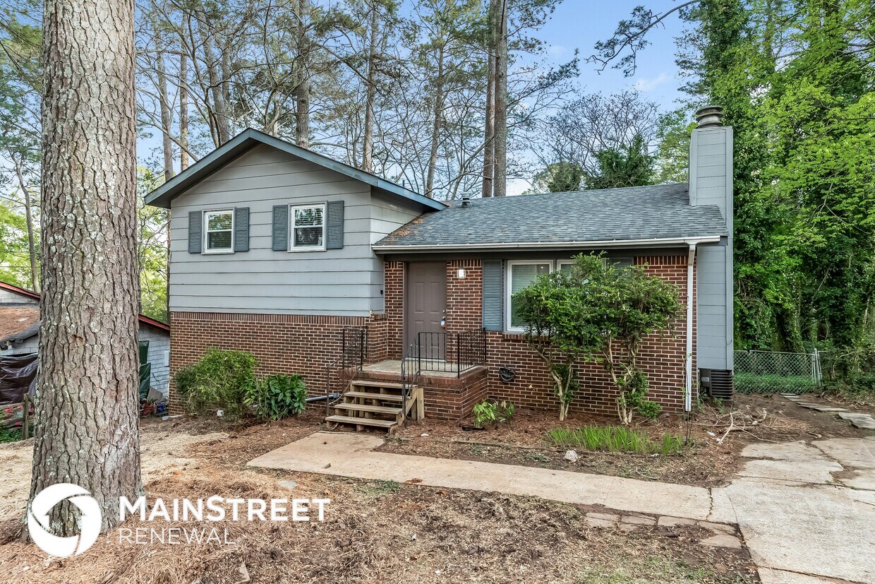 Foto principal - 1717 Bobolink Ln NE