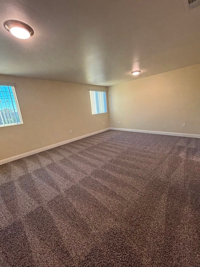 Building Photo - 522 W 51st St