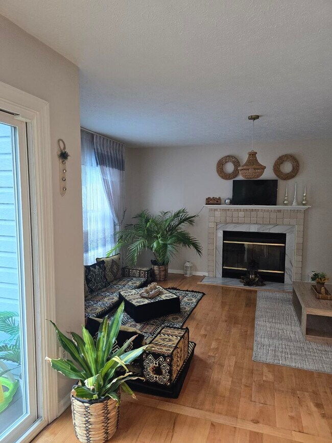 Foto del edificio - 6618 Gooseander Ct