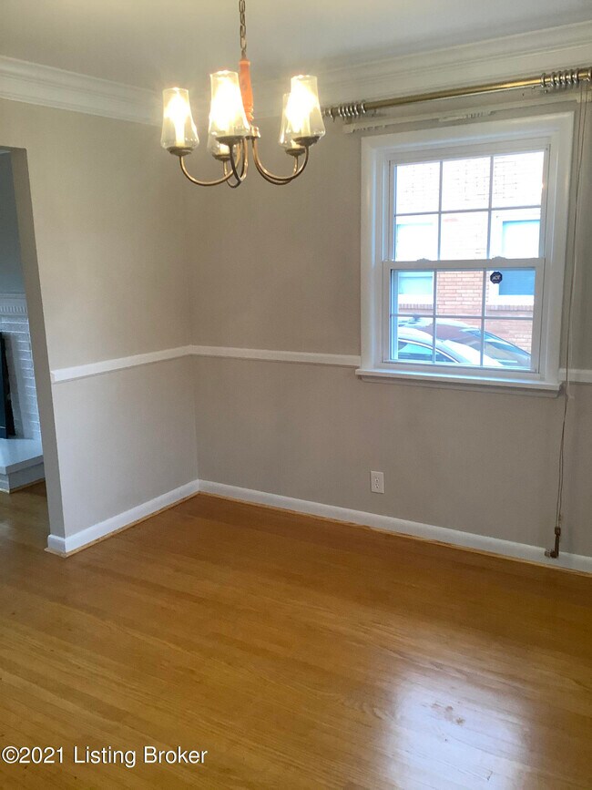 Building Photo - 6807 Green Meadow Cir