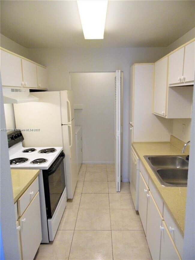 Foto del edificio - 3987 NW 87th Ave