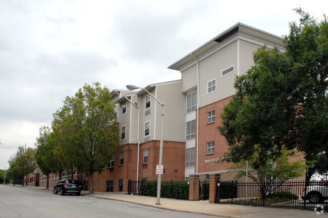 Foto del edificio - 2325 Hollins St