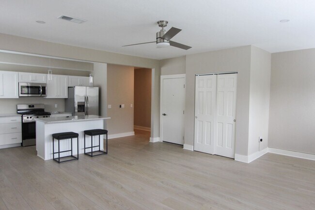 Photo - 1117-1119 S. Braddock Ave. Apartment