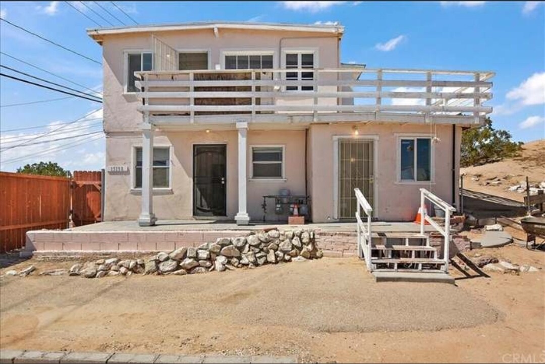 15198 Loves Ln Unit B, Victorville, CA 92395 15198 Loves Ln